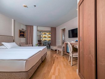 Melas Lara Hotel - Wohnbeispiel Doppelzimmer Economy seitl. Meerblick (Zimmercodierung DEN)