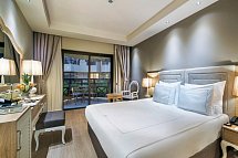 Bellis Deluxe Hotel - Wohnbeispiel Doppelzimmer Camelia Garten (Zimmercodierung D2G)