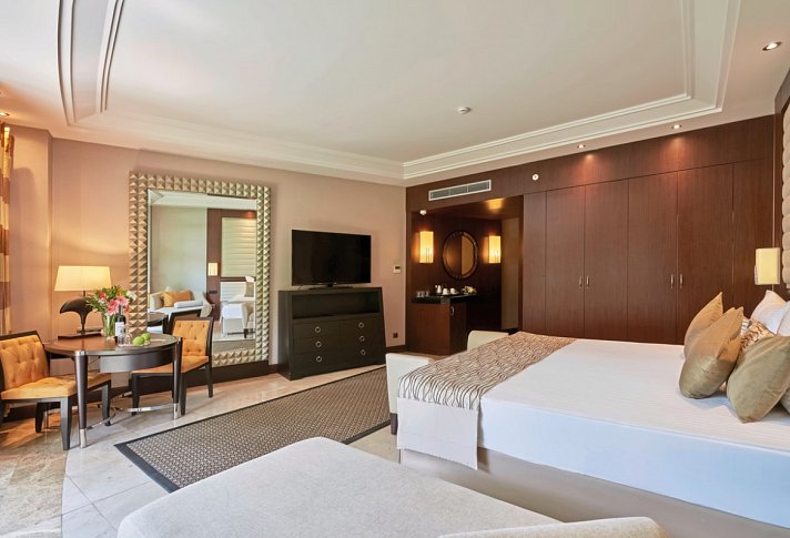 Calista Luxury Resort