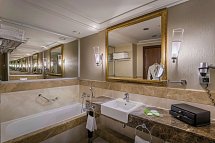 Calista Luxury Resort