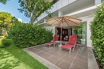 Cornelia Diamond Golf Resort & Spa - Familienzimmer Gartenblick Terasse