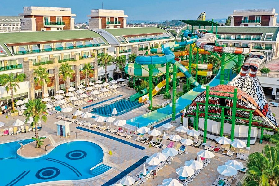 Crystal Waterworld Aqua Collection