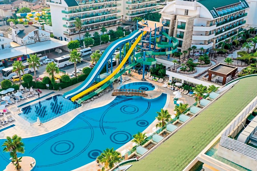 Crystal Waterworld Aqua Collection