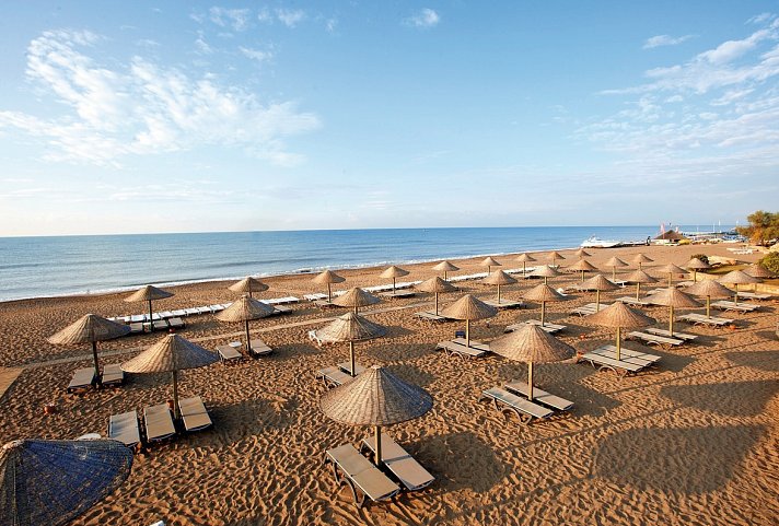 Crystal Tat Beach Pearl Collection