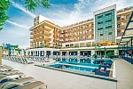 Glamour Resort & Spa