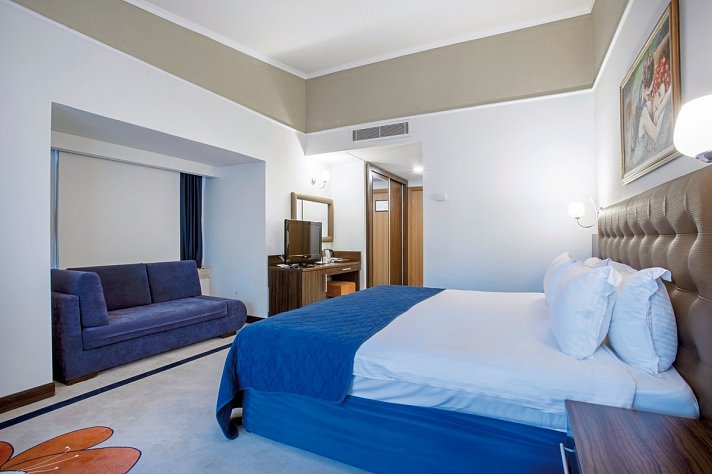 Pine Beach Belek