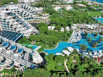 Susesi Luxury Resort
