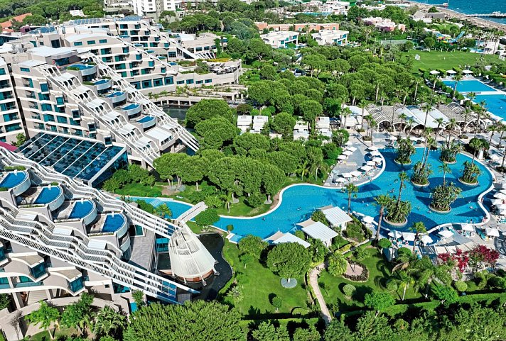 Susesi Luxury Resort