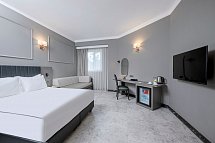Adora Hotel & Resort - Wohnbeispiel Club Room (Zimmercodierung UL1)