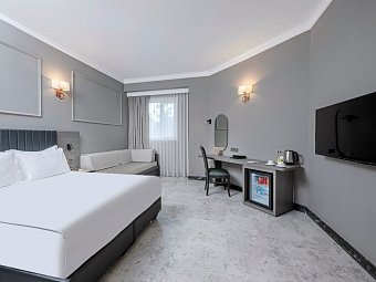 Adora Hotel & Resort - Wohnbeispiel Club Room (Zimmercodierung UL1)