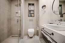 Miramare Beach - Beispiel Bad Doppelzimmer Meerblick