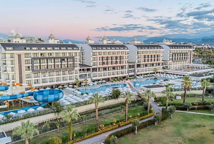 Diamond De Luxe Hotel & Spa