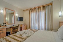 Süral Resort - Wohnbeispiel Familienzimmer (Zimmercodierungen FBN & F2N)