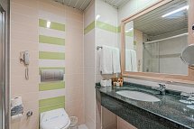 Süral Resort - Beispiel Bad Familienzimmer (Zimmercodierungen FBN & F2N)