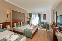 Side Crown Palace - Wohnbeispiel Doppelzimmer Poolblick (Zimmercodierungen DBP & DCP)