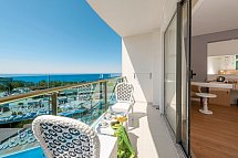 Dream World Hill - Wohnbeispiel Doppelzimmer seitl. Meerblick (Zimmercodierungen DBN & DCN)