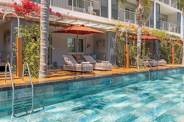 Barut Goia - Wohnbejspiel Suite Deluxe Swim Up (Zimmercodierung WDQ)
