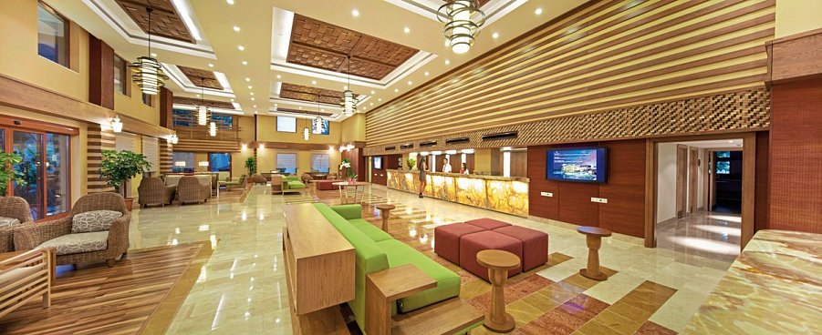 Club Grand Side
