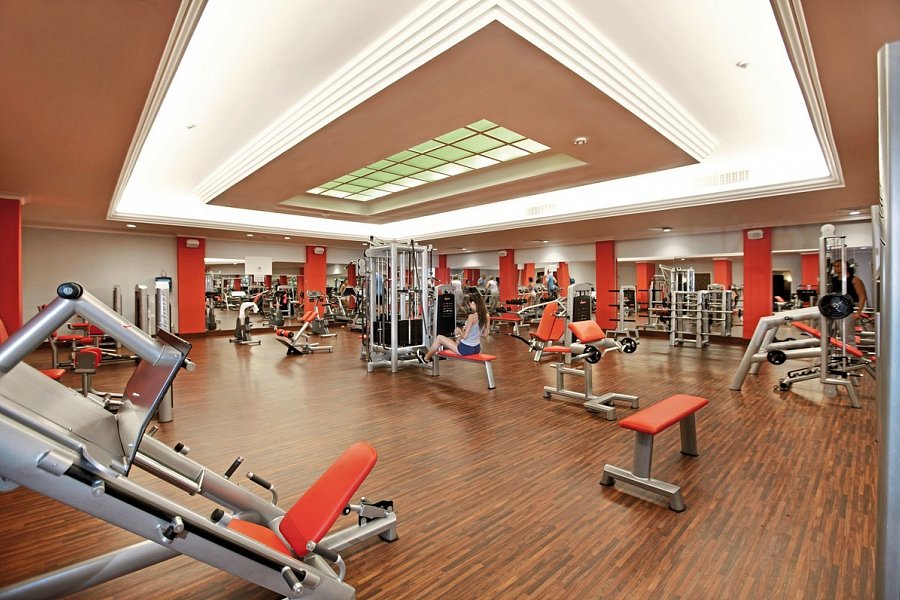 Club Grand Side