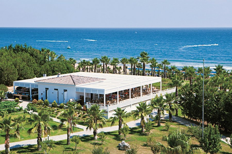 Club Grand Side