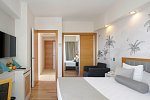 Side Aluna Hotel
