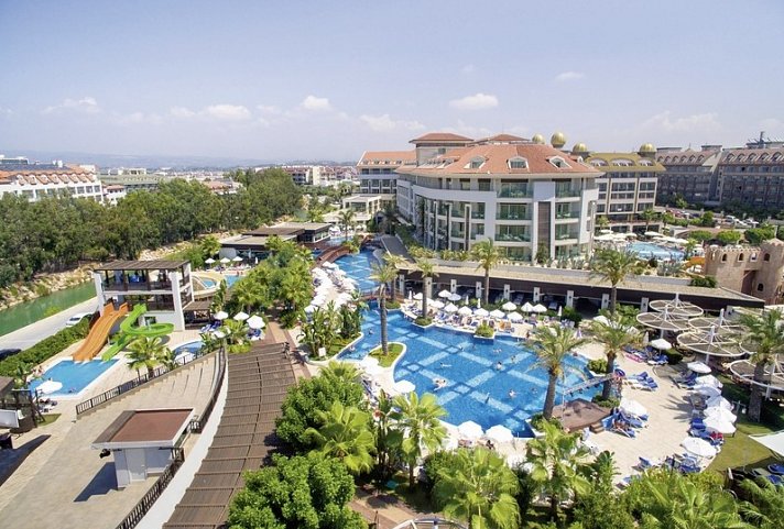 Sunis Hotel Evren Beach Resort & Spa