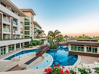 Sunis Evren Beach Resort Hotel & SPA