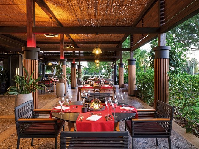 IC Hotels Green Palace & Villas