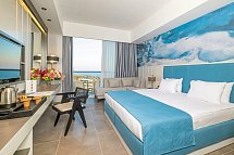 Crystal Centro Pearl Collection - Wohnbeispiel Doppelzimmer seitlicher Meerblick (Zimmercodierungen DBN & DCN)