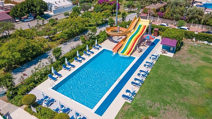 Monachus Hotel & Spa