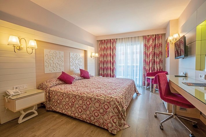 Sunmelia Beach Resort & Spa