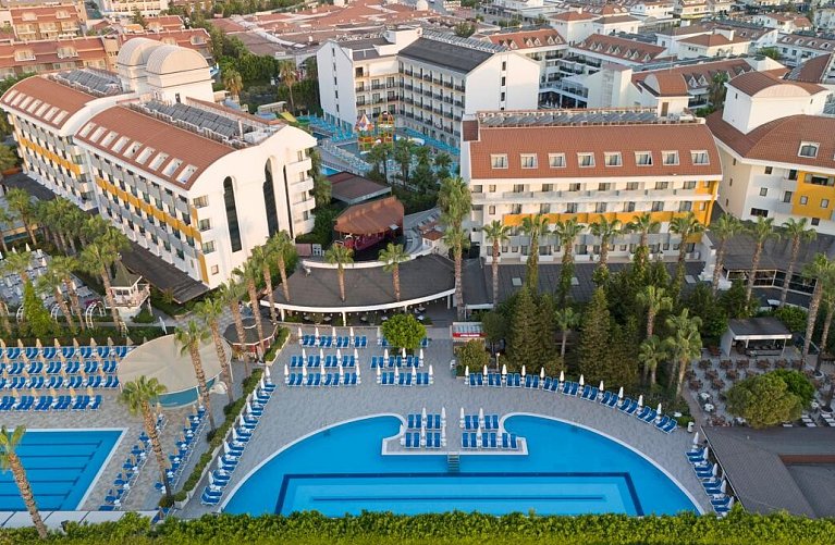 Hane Family Resort