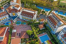 Hane Family Resort