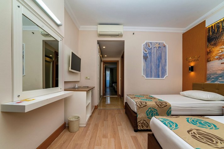 Hane Family Resort