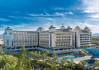 Luna Blanca Resort & Spa Side