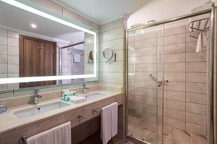 Luna Blanca Resort & Spa