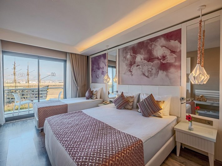 Diamond Premium Hotel & Spa
