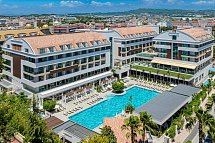 Port Side Resort Hotel