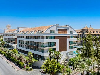 Port Side Resort Hotel