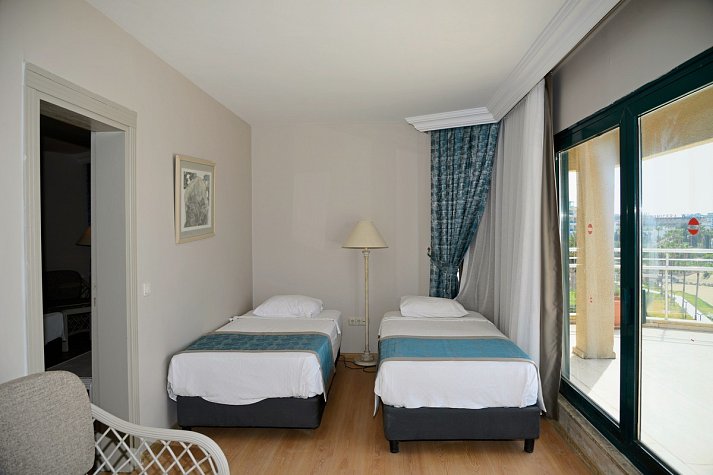 Aska Just In Beach - Wohnbeispiel Familienzimmer Haupthaus (Zimmercodierung FBU)