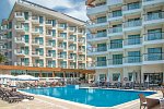 Riviera Hotel & Spa