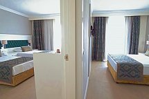 Dream World Palace - Wohnbeispiel Familienzimmer (Zimmercodierungen FB1, FB2, FB3 & FB4)