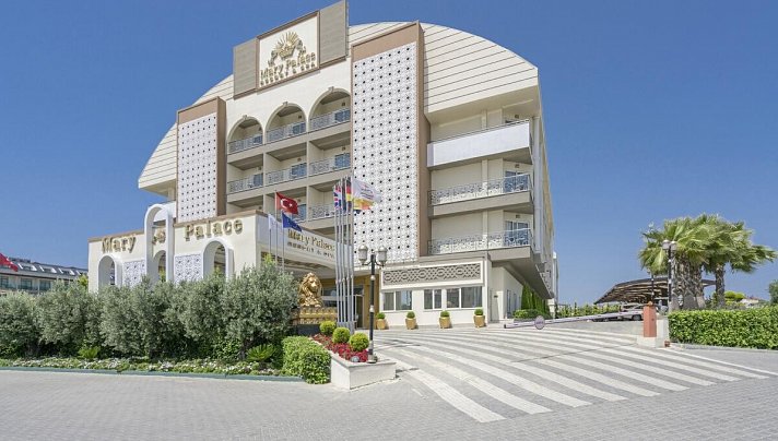 Mary Hotels Side