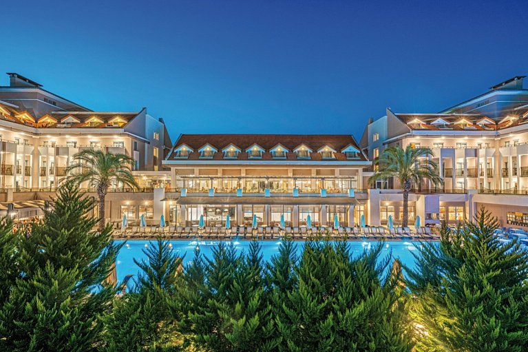 Side Story Resort & Spa Hotel