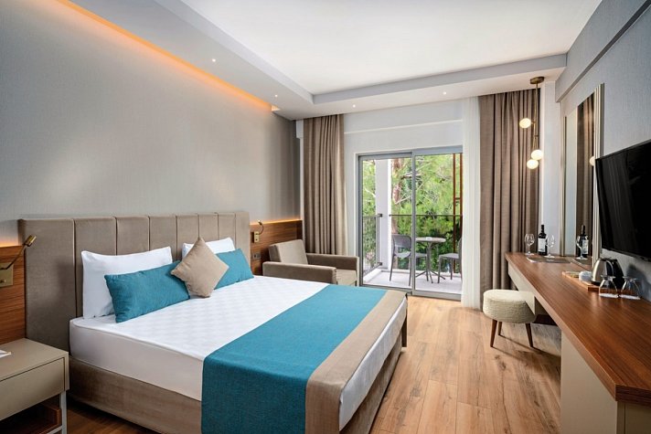 Side Story Resort & Spa Hotel