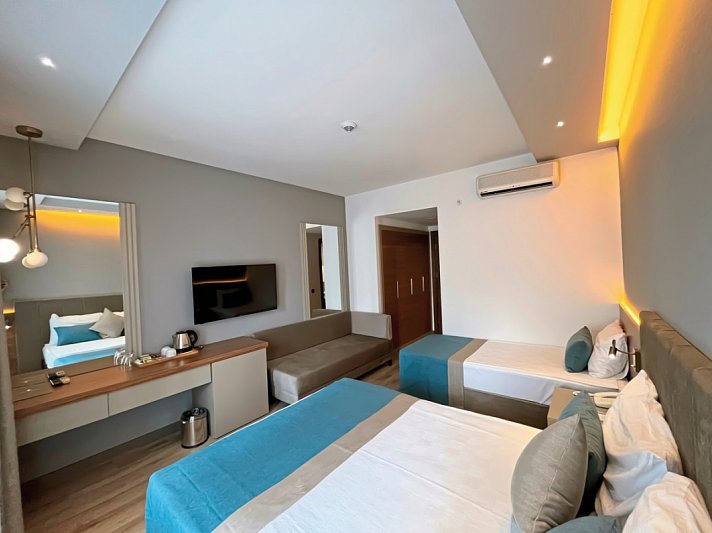 Side Story Resort & Spa Hotel