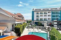 Side Story Resort & Spa Hotel