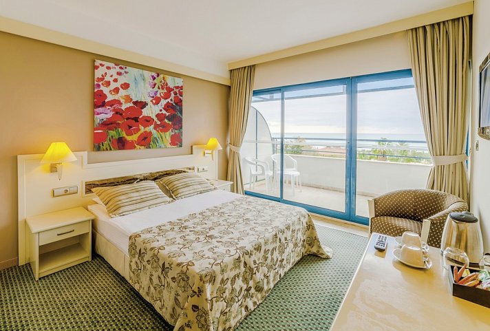 Sunrise Resort Hotel - Wohnbeispiel Doppelzimmer Meerblick (Zimmercodierungen DBM & DCM)
