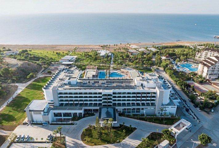 Süral Saray