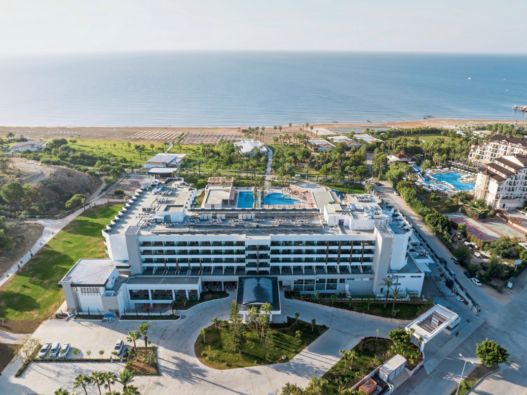 Süral Saray